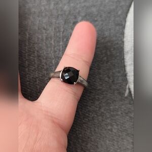 Sterling Silver (925) Black Onyx Ring (Size: 7)